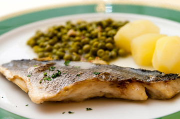 イタリアン　魚料理　
