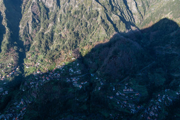 Blumeninsel Madeira - Bergdorf - Curral das Freiras - Nonnental