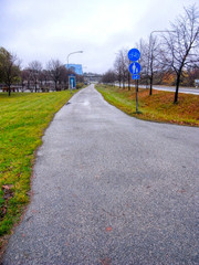 long straight foot and cycle path