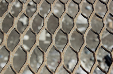 Decorative metal mesh with traces of rust