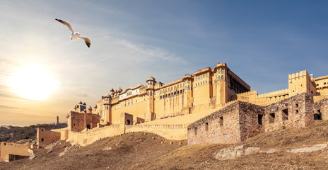 Fototapeta premium Amber Fort panorama, India, Jaipur, sunset view
