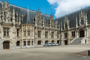 Obraz premium Justizpalast in Rouen