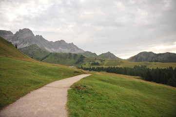 Paesaggio alpino © DrUGO_1.0