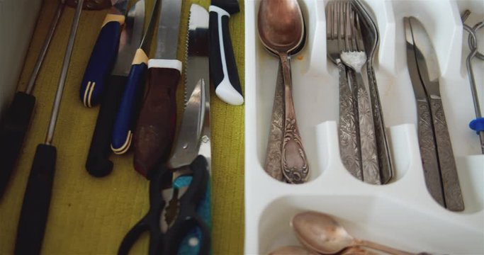 Opening the Drawer With Knives is Praranormal Activity