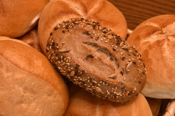 Körnerbrötchen, Brötchen, Semmel, bread roll