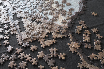 Fototapeta premium puzzeln gegen Corona
