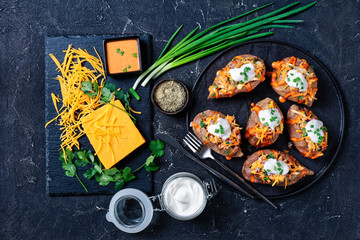 Sweet potato with cheddar cheese and chicken