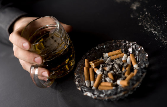 Alkohol und Nikotin