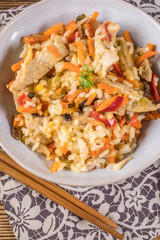 Fried chicken with rice and vegetables.