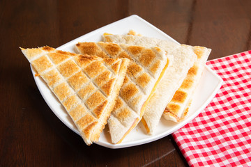 tostado de jamon y queso