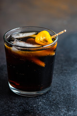 Whisky with cola and ice