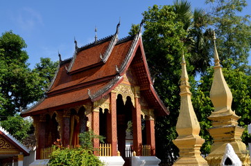 Fototapeta premium Buddhist Temple in the old town of Luang Prabang, Laos
