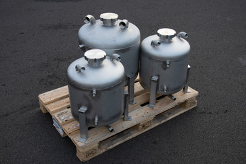 Edelstahl Beh&auml;lter, Edelstahl Idustriekomponenten