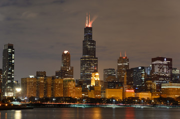 Obraz premium Chicago at night