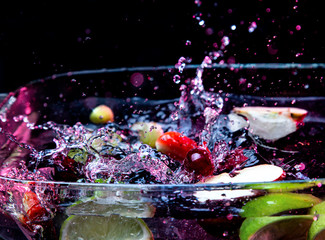 Plakat fruits in water