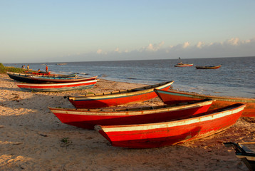 Fototapeta premium fishing boats at sunset