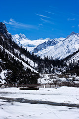 Fototapeta na wymiar beautiful snow covered mountains in Tibet, China 