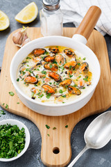 Garlic mussels in sour cream sauce. Pasta or spaghetti sauce.