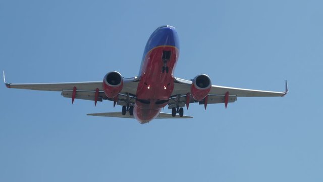 Jet airplane coming in for a landing at San Diego International Airport