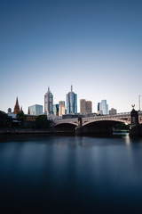Fototapeta na wymiar Melbourne skyline and Yarra River