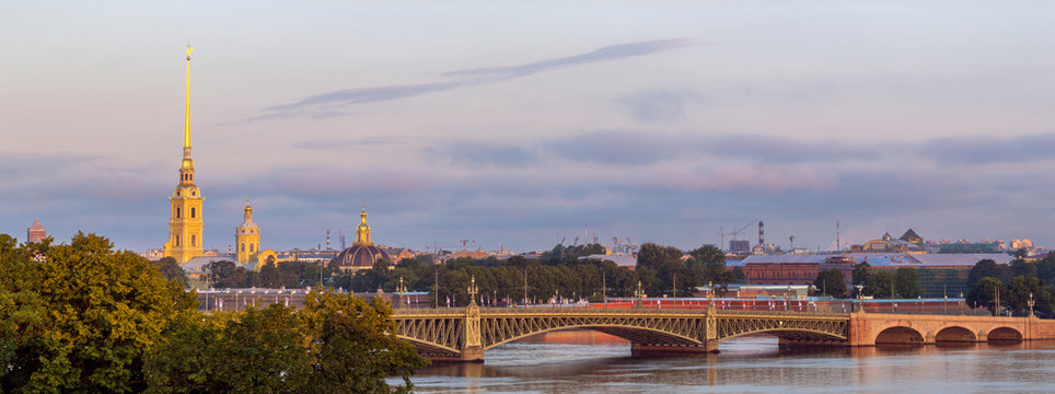 Peter and Paul Cathedral and Troitsky Bridge, Saint Petersburg © NMint