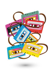 bunte 80er Jahre Musikkassetten mit Bandsalat