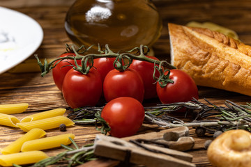 bread with tomatoes