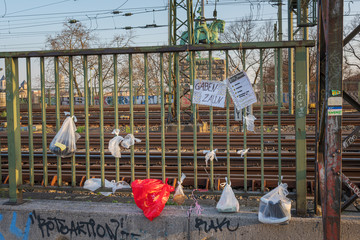 Gabenzaun für Obdachlose während der Corona Epidemie 