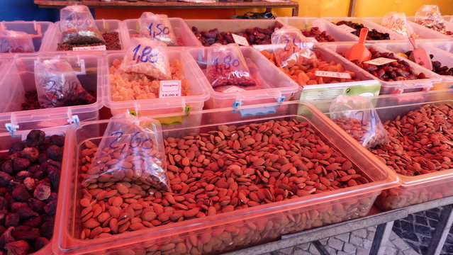 Dried fruits and vegetables at the market