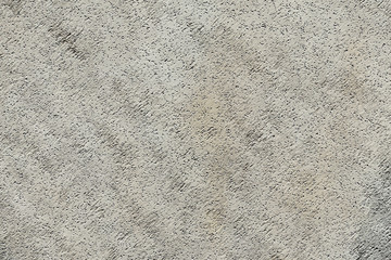 surface irrégulière et pigmentée ton blancs variés