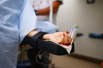 Measurement of blood oxygen saturation during surgery