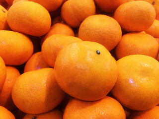 Closeup of sliced oranges on a market