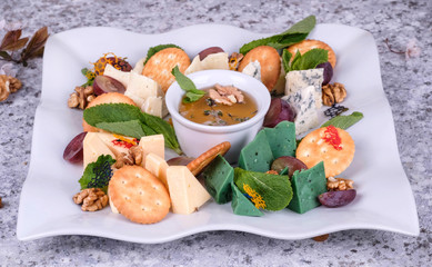 set of cheese and honey 