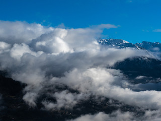 Panorama des Alpes depuis Combloux en Savoie en France