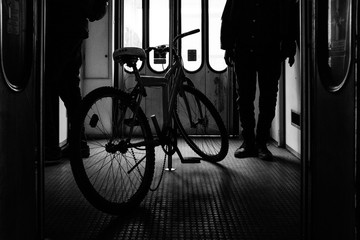 bicicletta in metropolitana