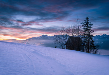 Zimowy poranek z widokiem na Tatry