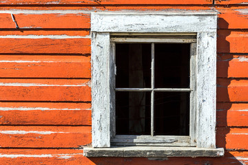 Fototapeta na wymiar Barn Window