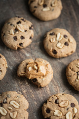 Obraz na płótnie Canvas Cookies cacahuètes et chocolat