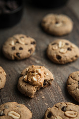 Obraz na płótnie Canvas Cookies cacahuètes et chocolat