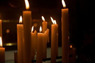 brennende Kerzen