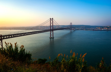 Most 25 Kwietnia, Lizbona, Portugalia © Paweł Mielko