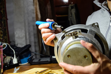 Nickel cobalt speaker 25gd-26. Repair of acoustic dynamics, ration soldering wire on speaker.