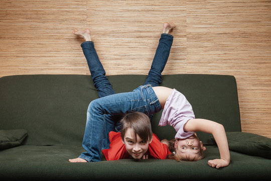 Siblings losing they mind confined at home during isolation