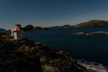 Fototapeta na wymiar lighthouse at night 