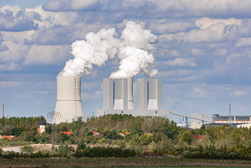 Fototapeta na wymiar Böhlen, Germany, 09-082008, Lippendorf lignite power plant