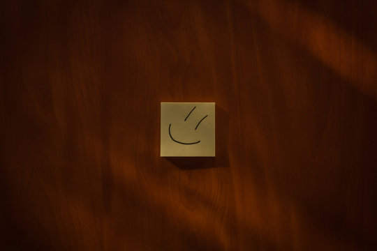 mensajes positivos en post it