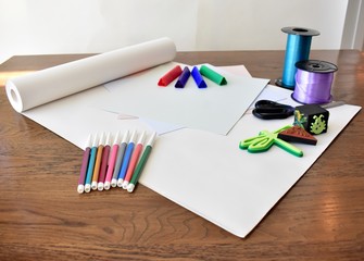 Arts and Crafts supplies for drawing and expressing for kids and adults