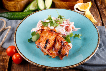 Fried veal or beef ribs and vegetables dipped in sour cream.