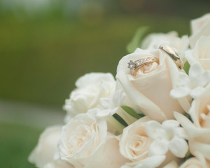 white wedding bouquet