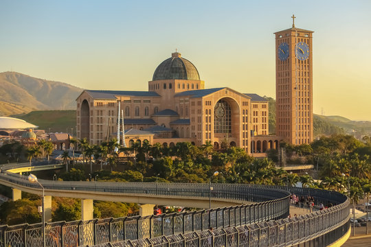 Catholic Religious Sanctuary - Santu&aacute;rio Nacional de Nossa Senhora da Aparecida